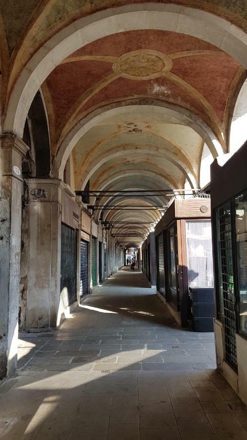 Ca Riva Del Vin Lägenhet Venedig Exteriör bild